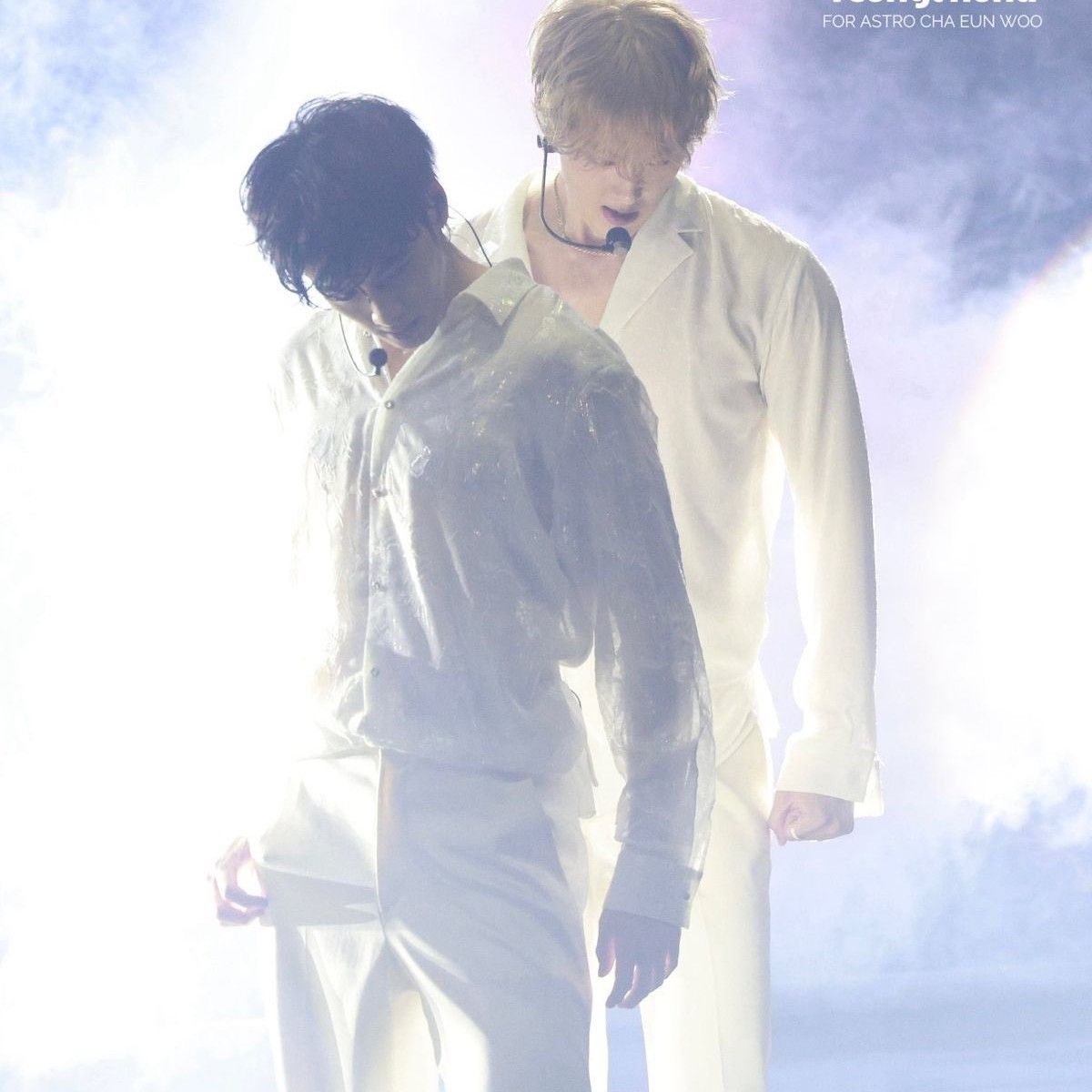 Behind-the-scenes cut of Cha Eunwoo