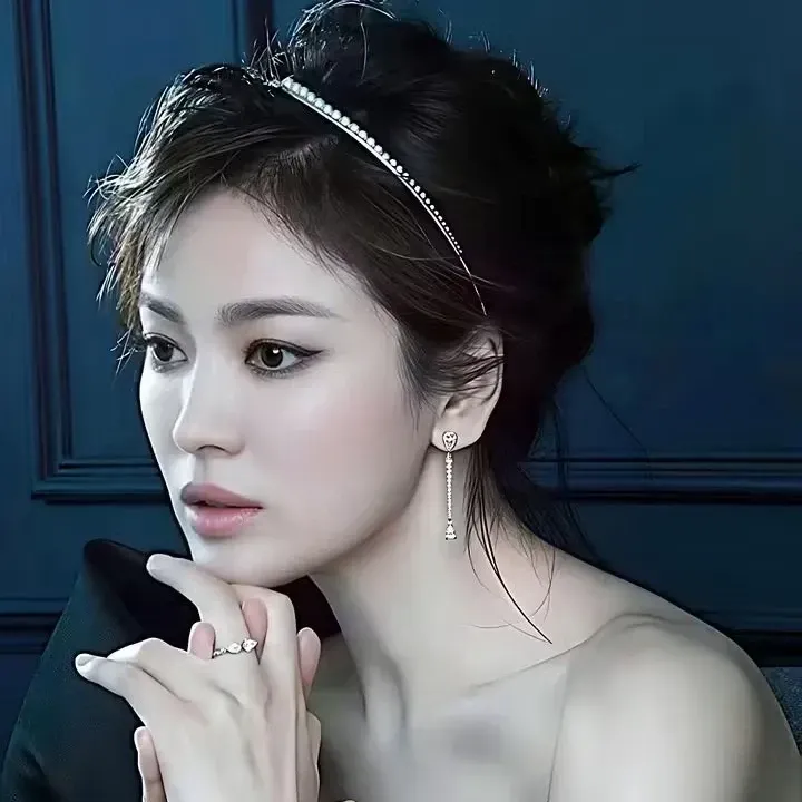 Latest photo of Song Hyekyo