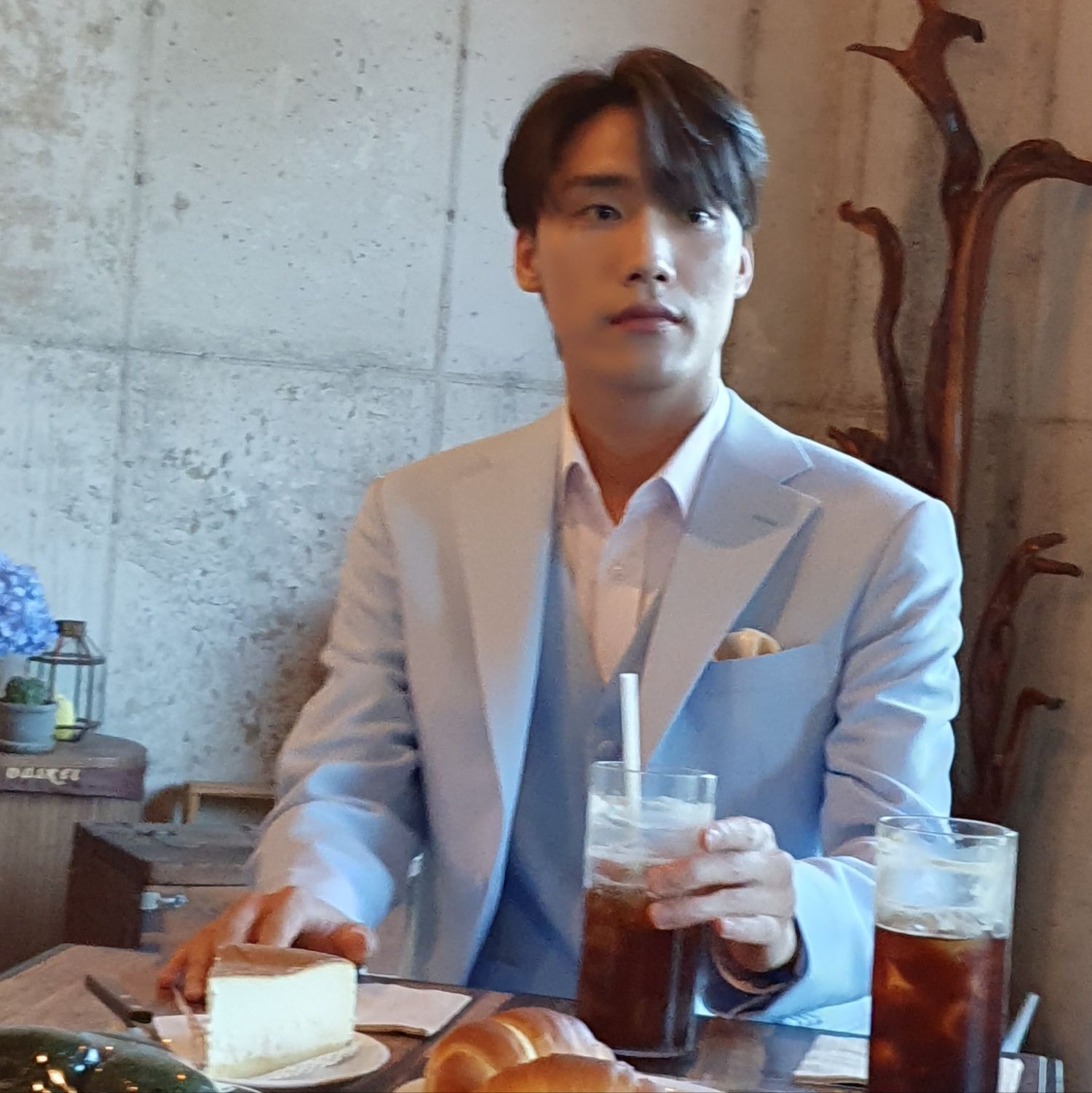 Choi Woojin的幕後花絮