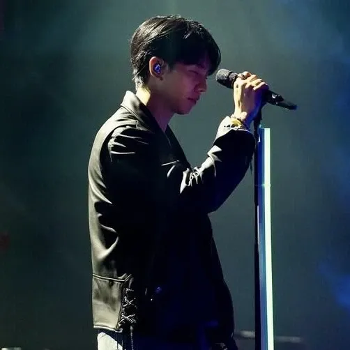 Latest photo of Lee Seunggi