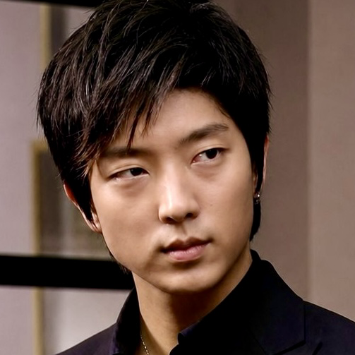 이준기 최근 활동샷