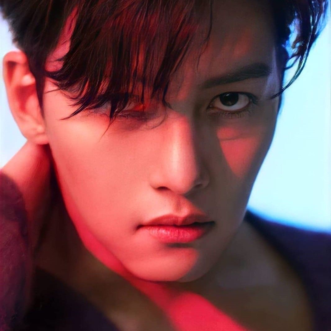 チ・チャンウクの最新写真