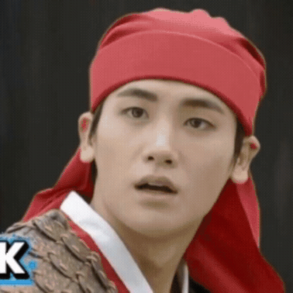 Behind-the-scenes cut of Park Hyungsik