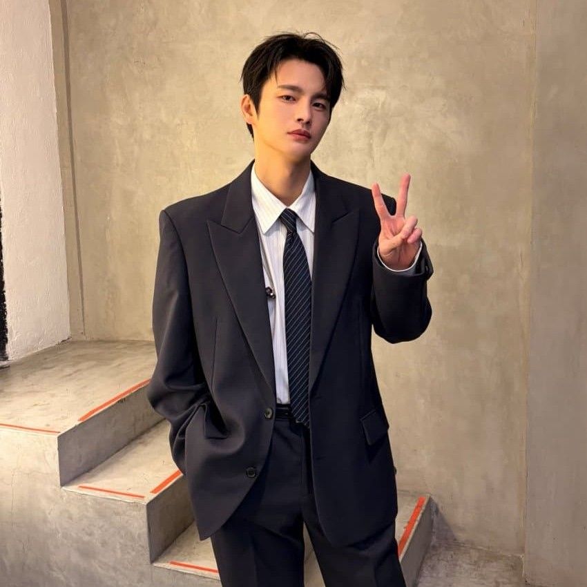 Cuplikan di balik layar dari Seo Inguk