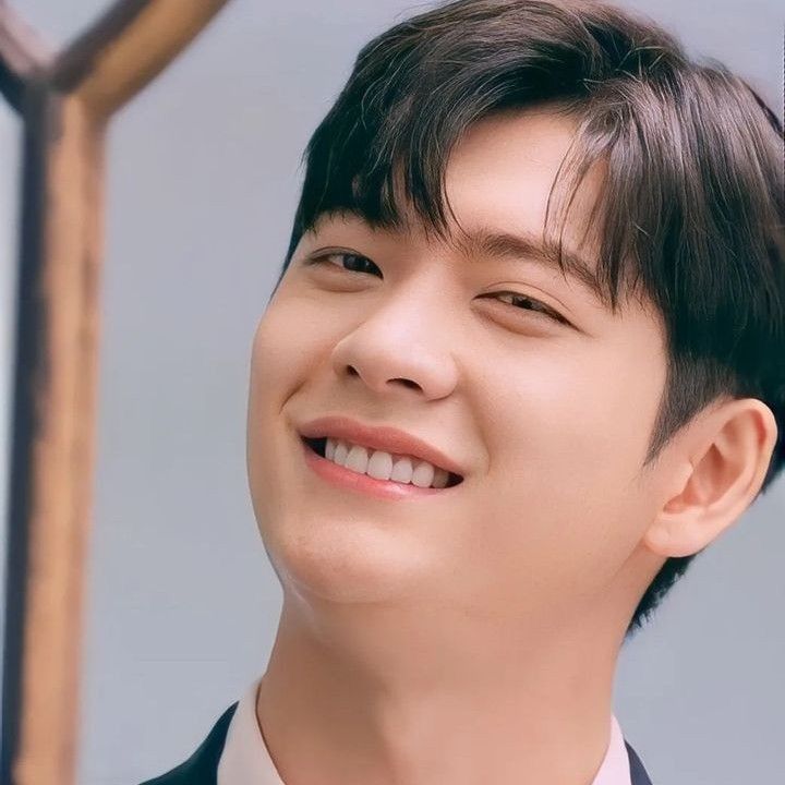 A moment captured by a fan of Kang Taeoh