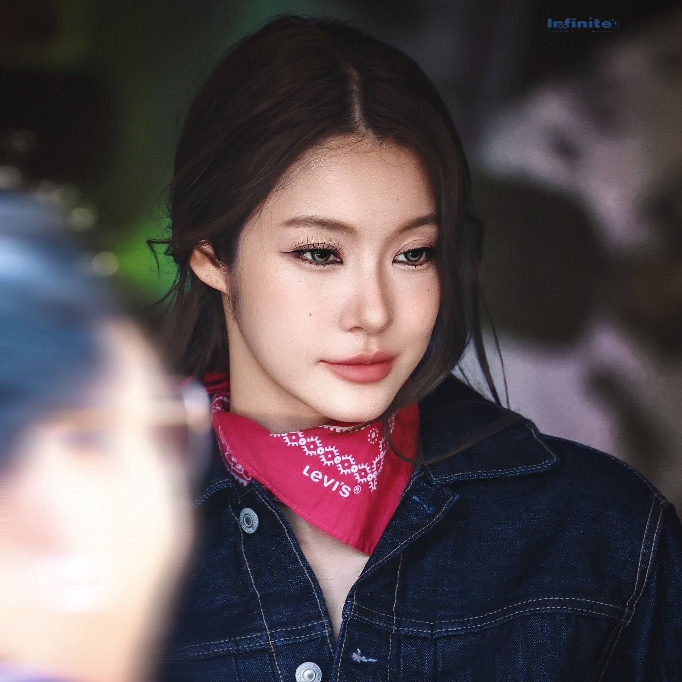 A moment captured by a fan of Namtan Tipnaree Weerawatnodom