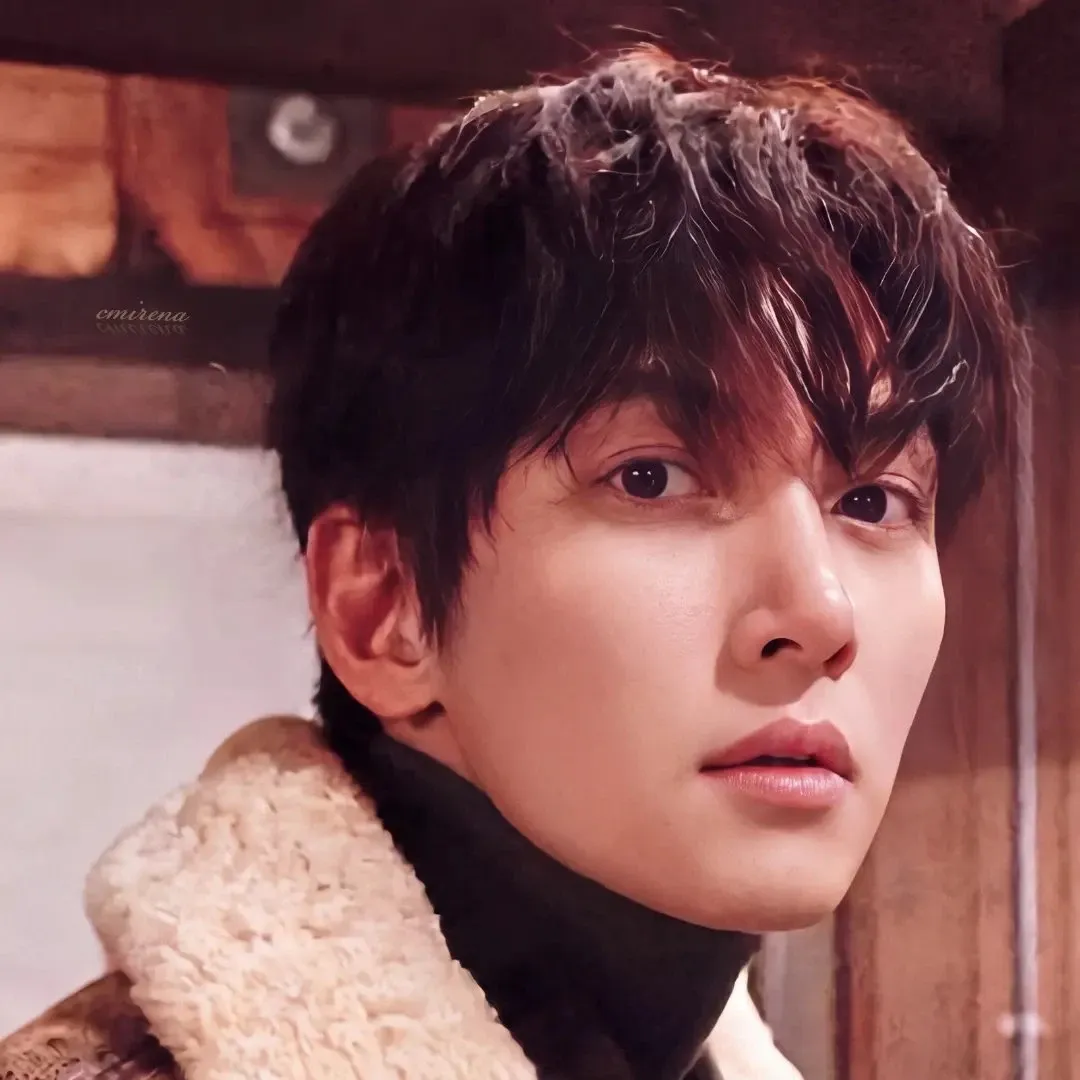 Recent activity shot of Ji Changwook