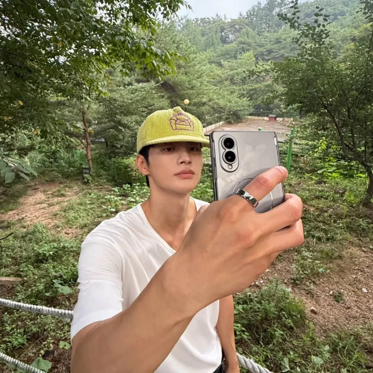 Cuplikan di balik layar dari Seo Inguk