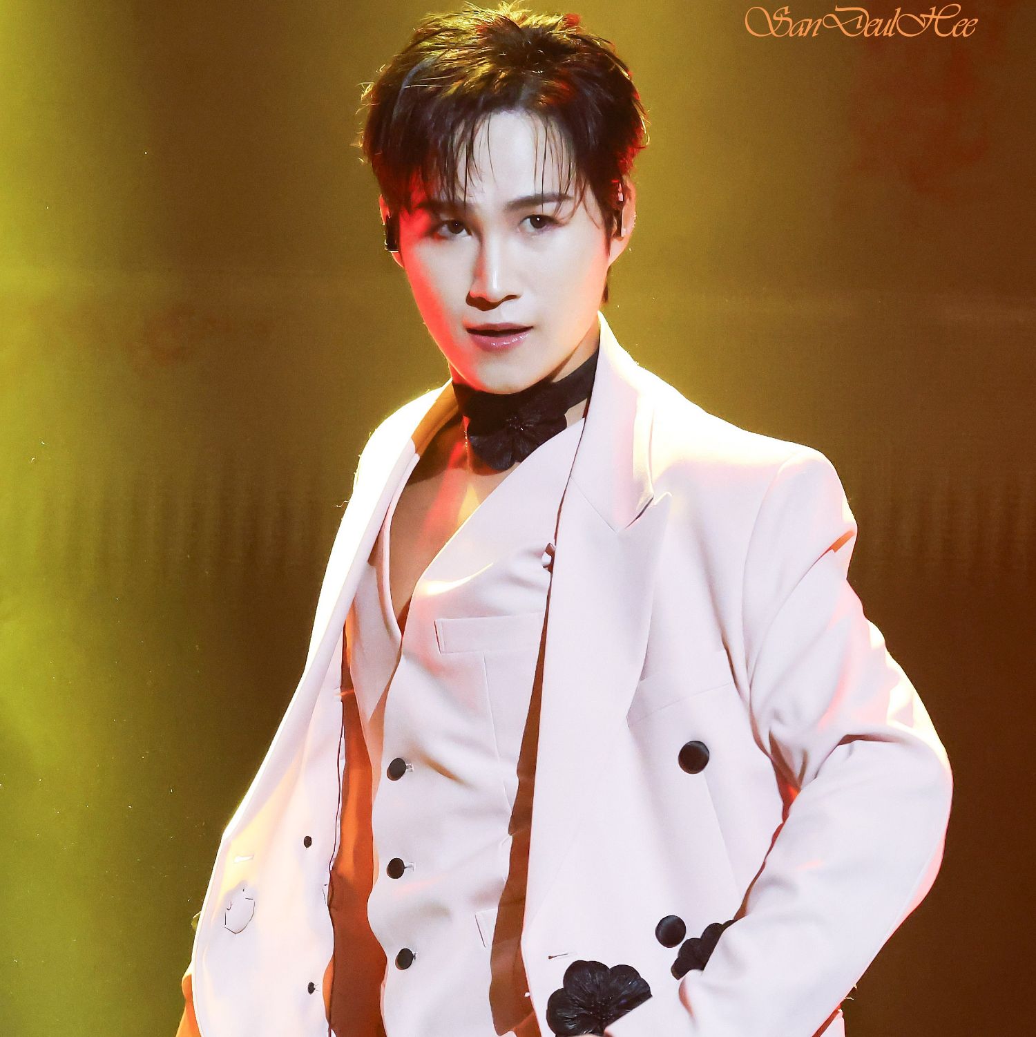 Cuplikan di balik layar dari Kim Heejae