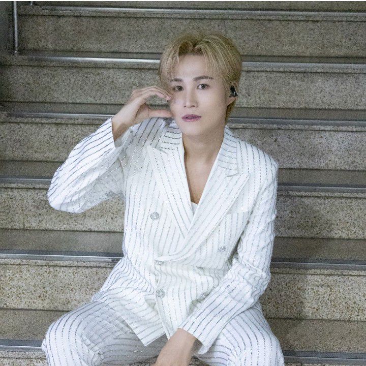 김희재 최근 활동샷