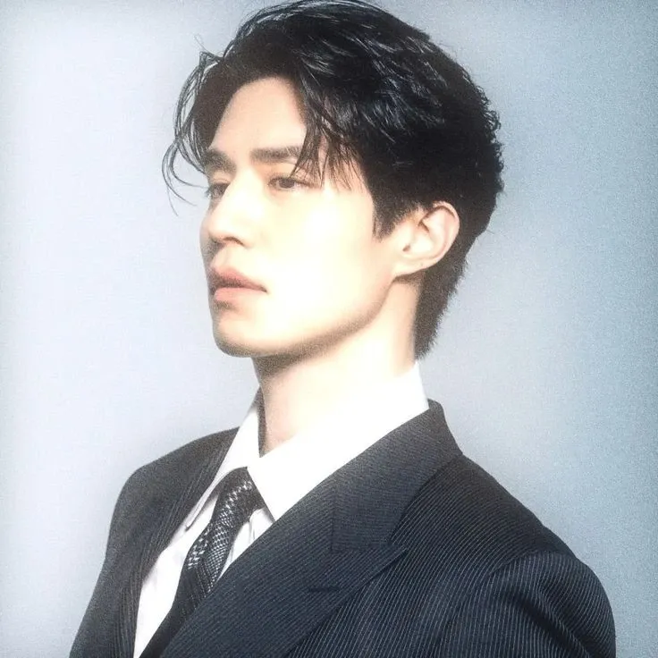 Behind-the-scenes cut of Lee Dongwook