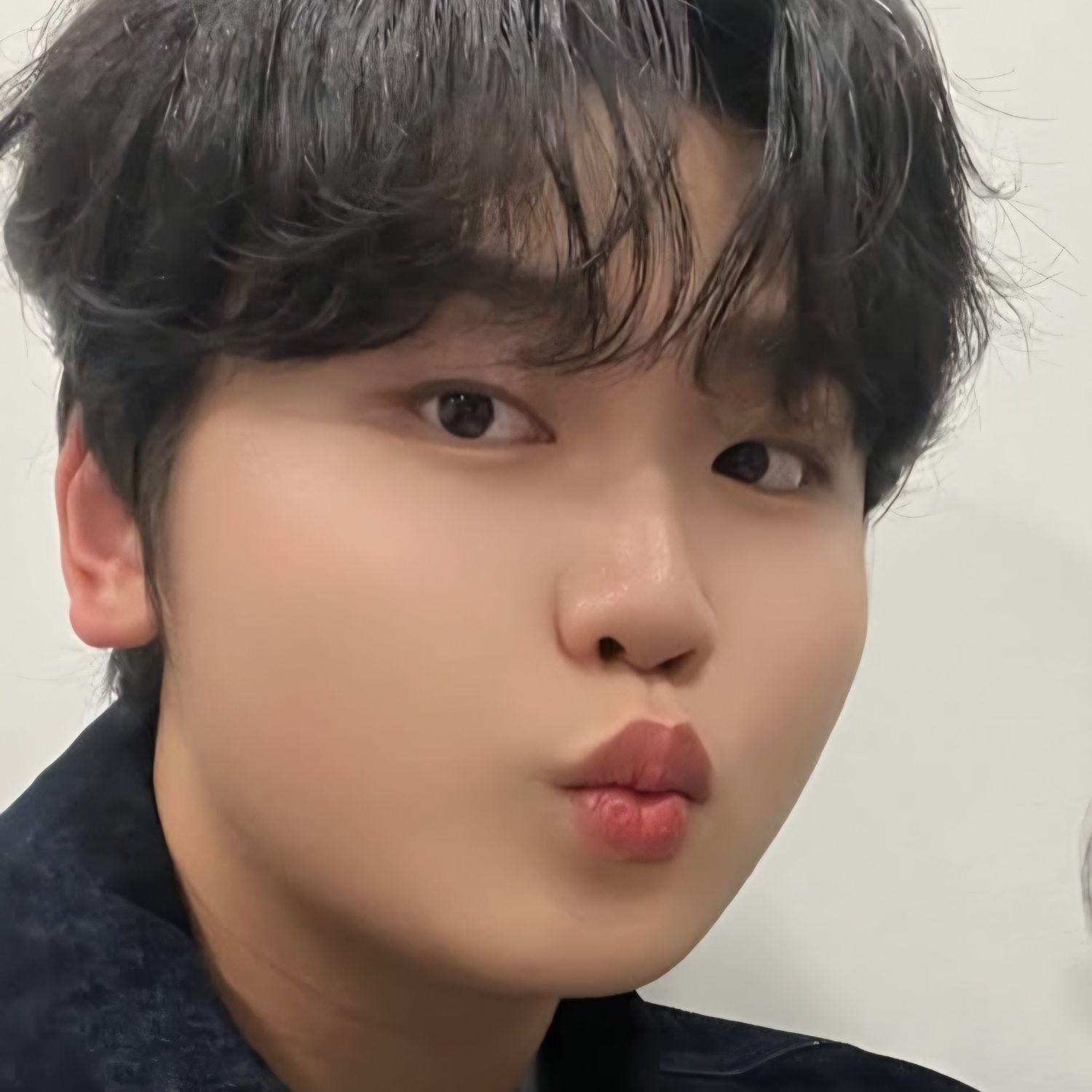 A moment captured by a fan of Park Sungon