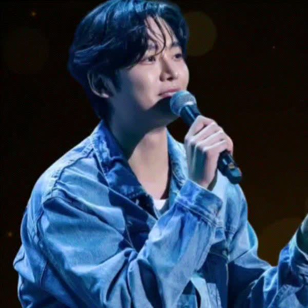 Popular profile photo of Rowoon loved by fans