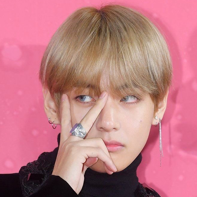 Latest photo of Kim Taehyung (V)