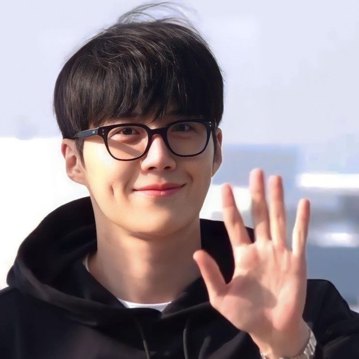 Latest photo of Kim Seonho