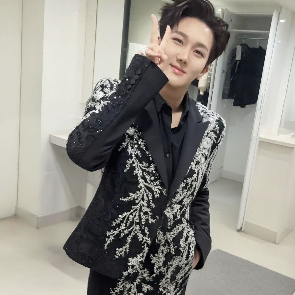 Momen yang diabadikan oleh penggemar Kim Soochan