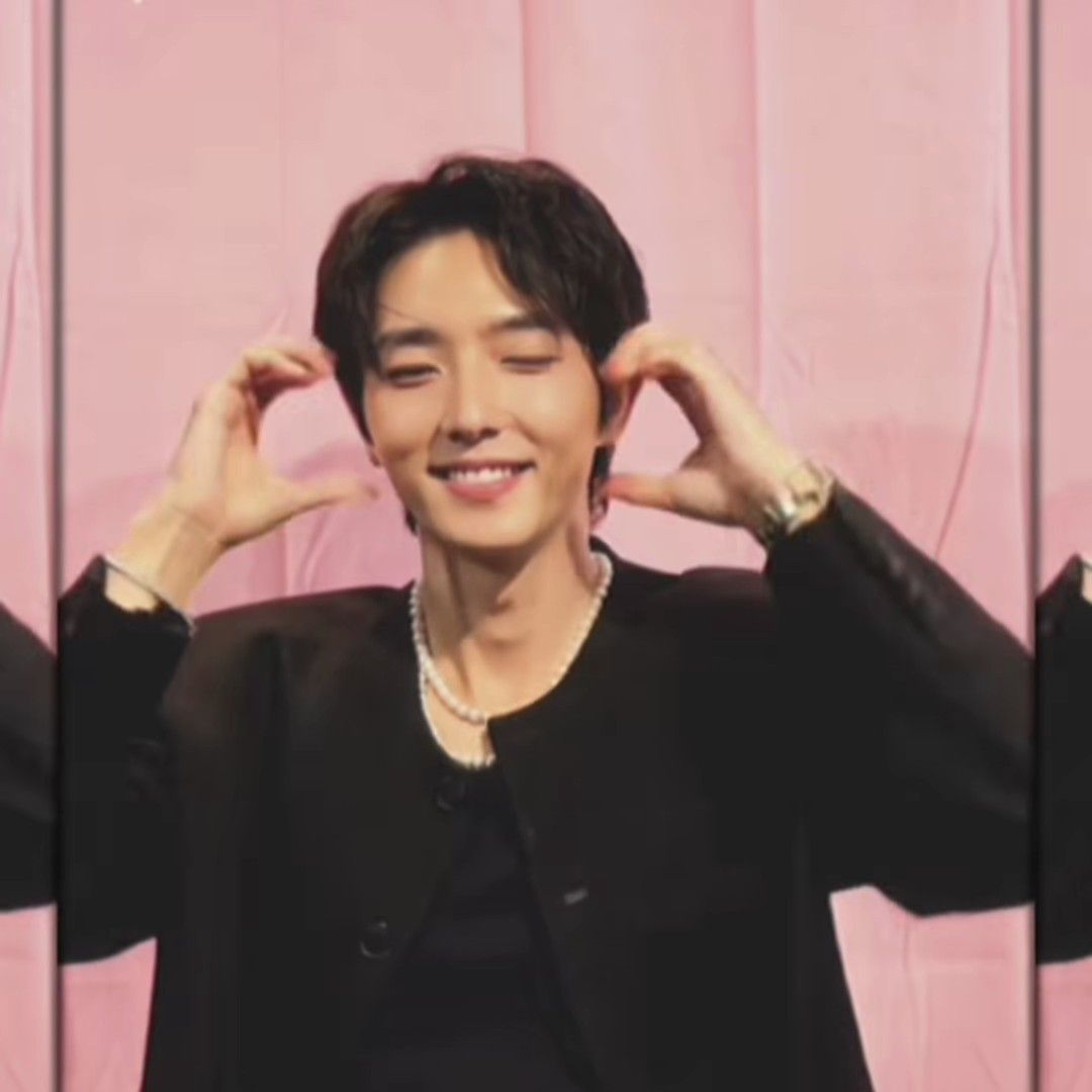 Latest photo of Lee Joongi