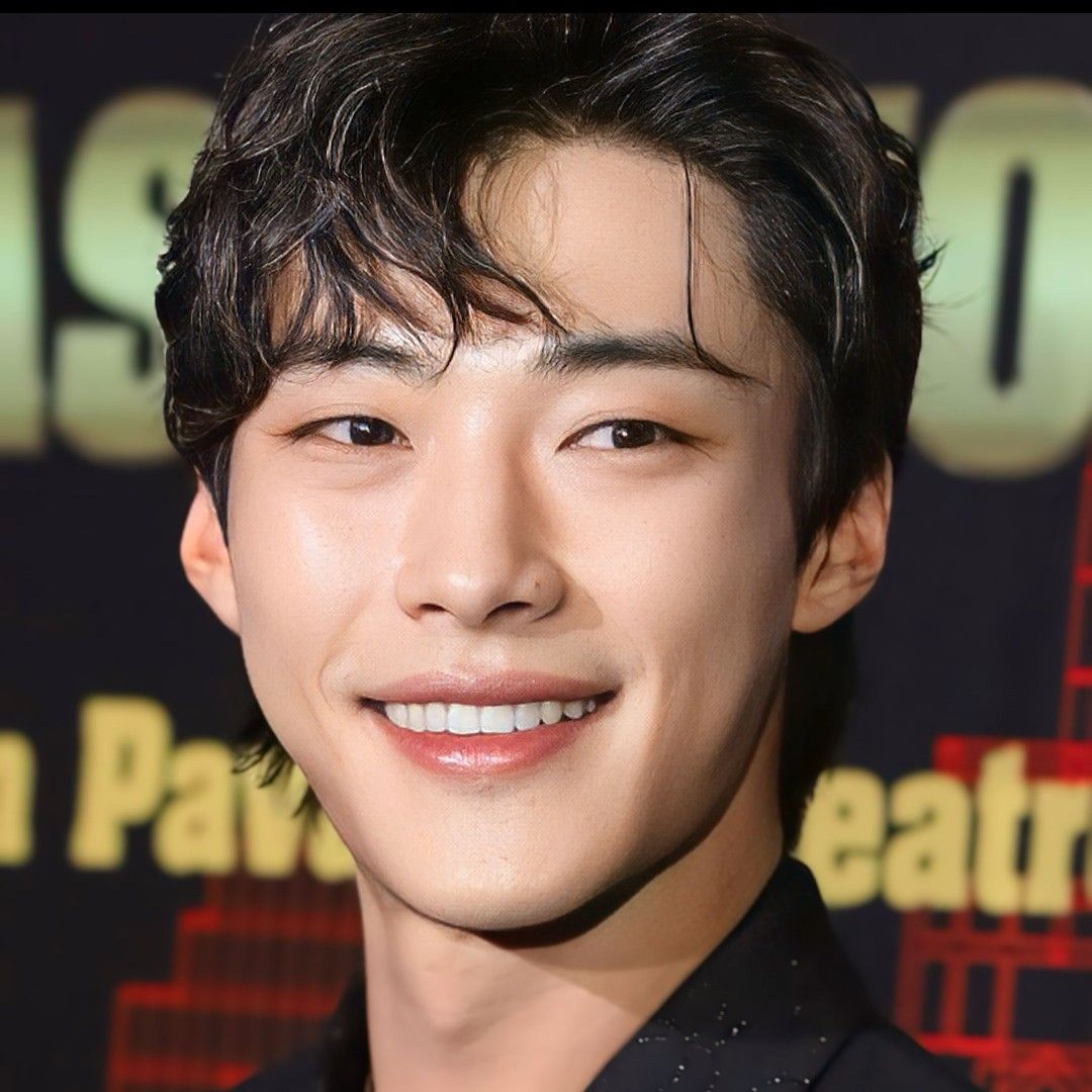 Behind-the-scenes cut of Woo Dohwan