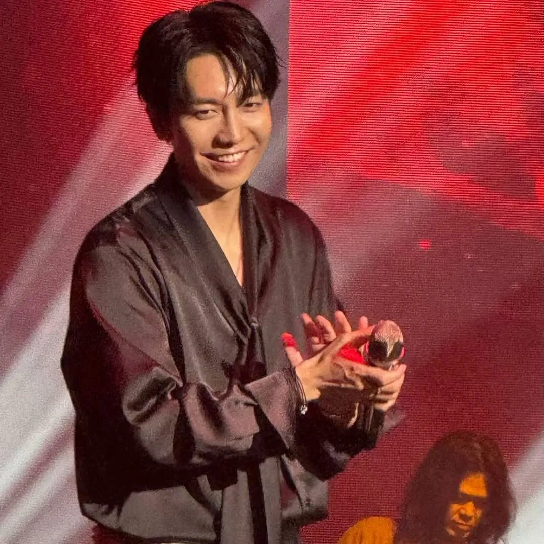 ファンが撮影したイ・スンギの瞬間