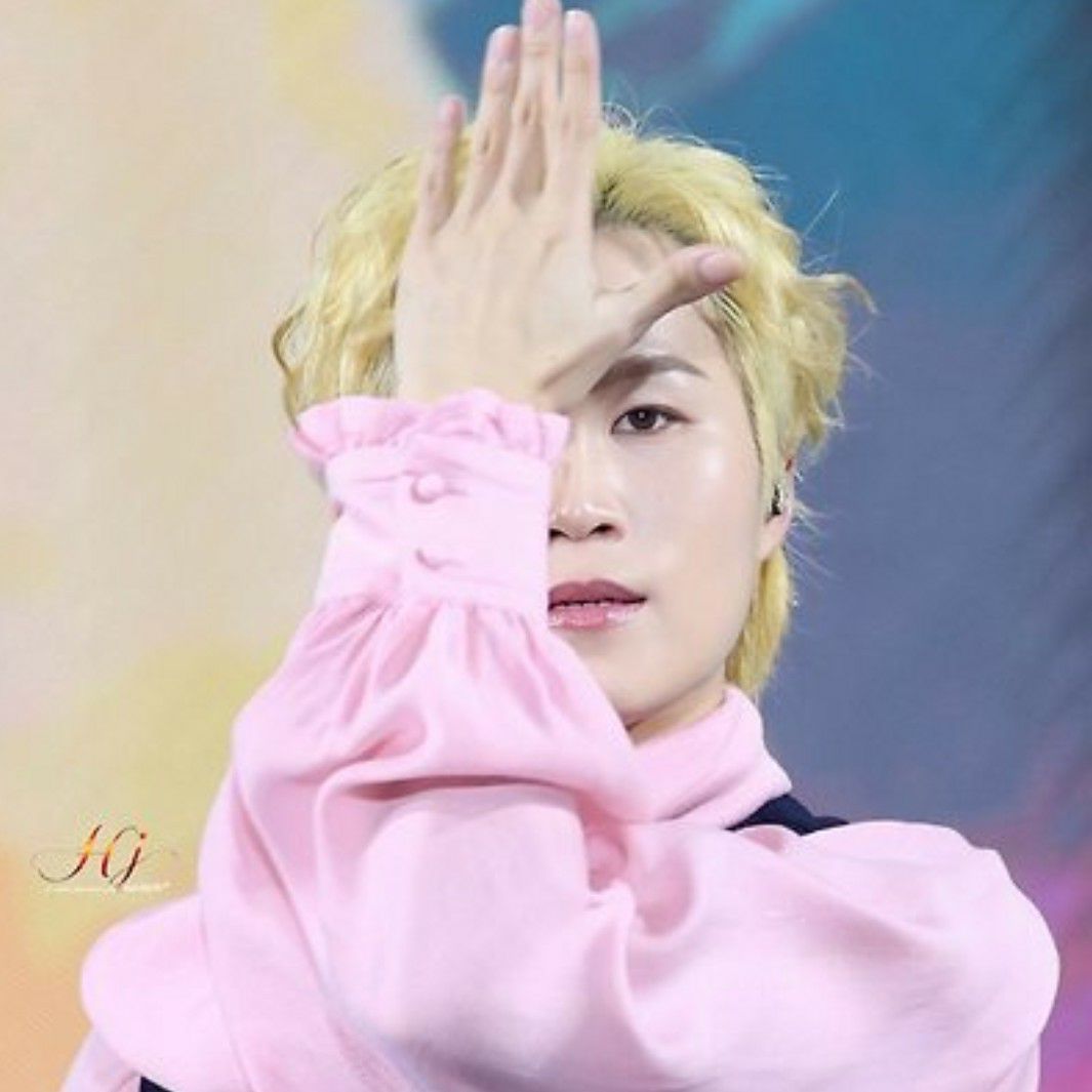 粉絲拍下的金熙栽瞬間