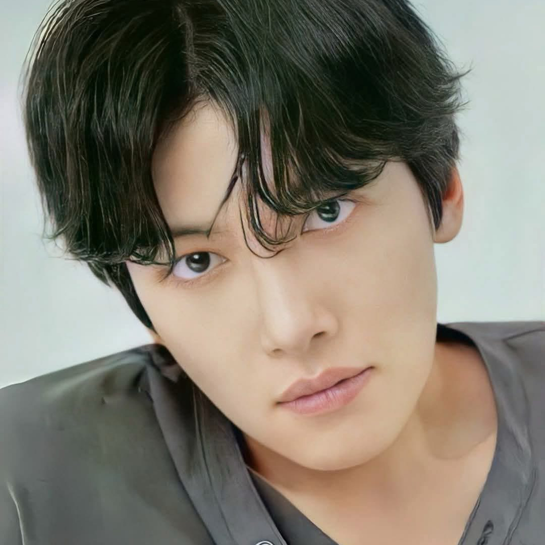 Recent activity shot of Ji Changwook