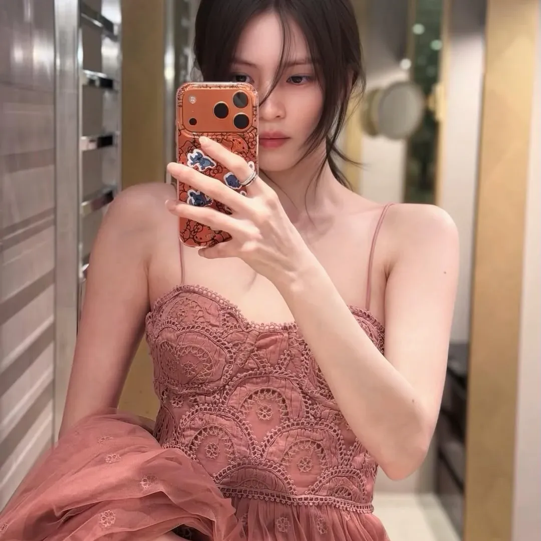 Recent activity shot of Han Sohee