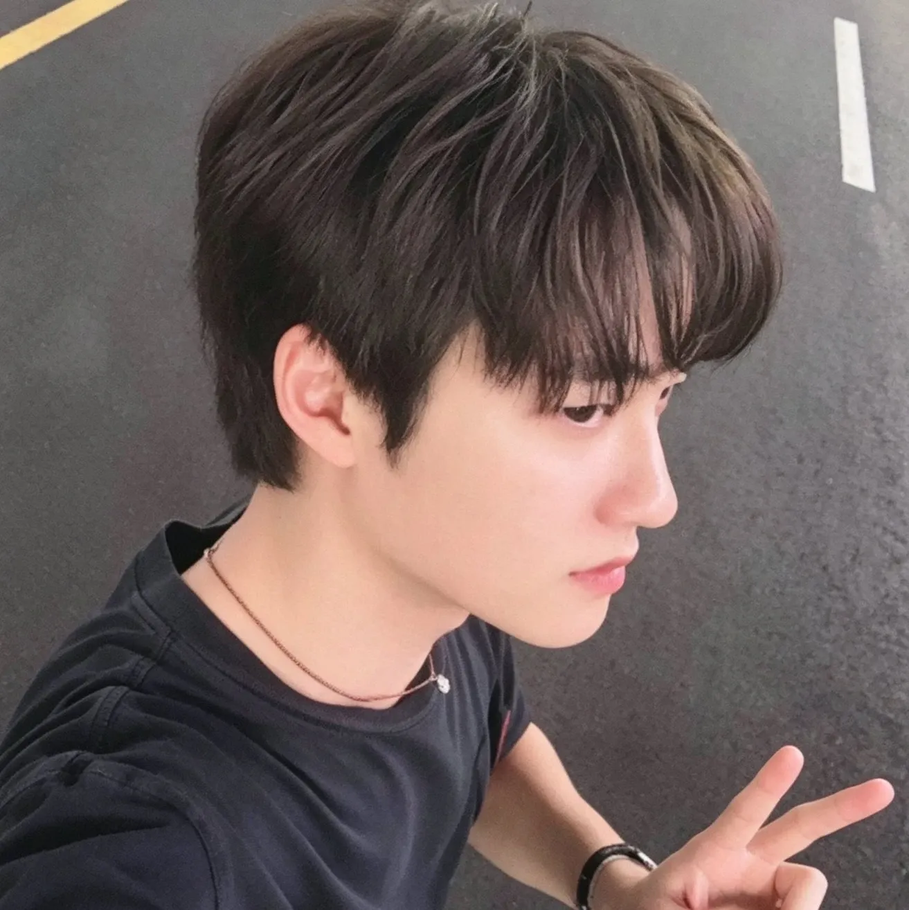 Cuplikan di balik layar dari Doh Kyungsoo (D.O.)