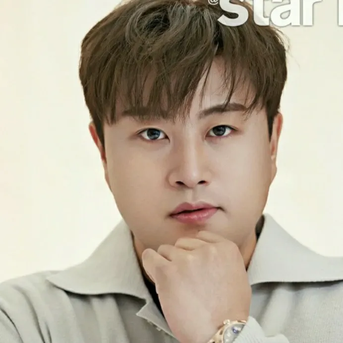 Recent activity shot of Kim Hojoong