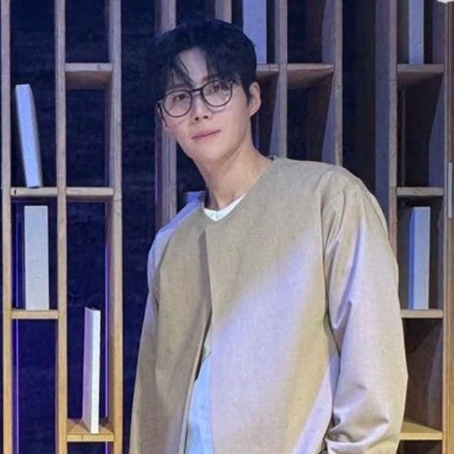 Recent activity shot of Kim Seonho