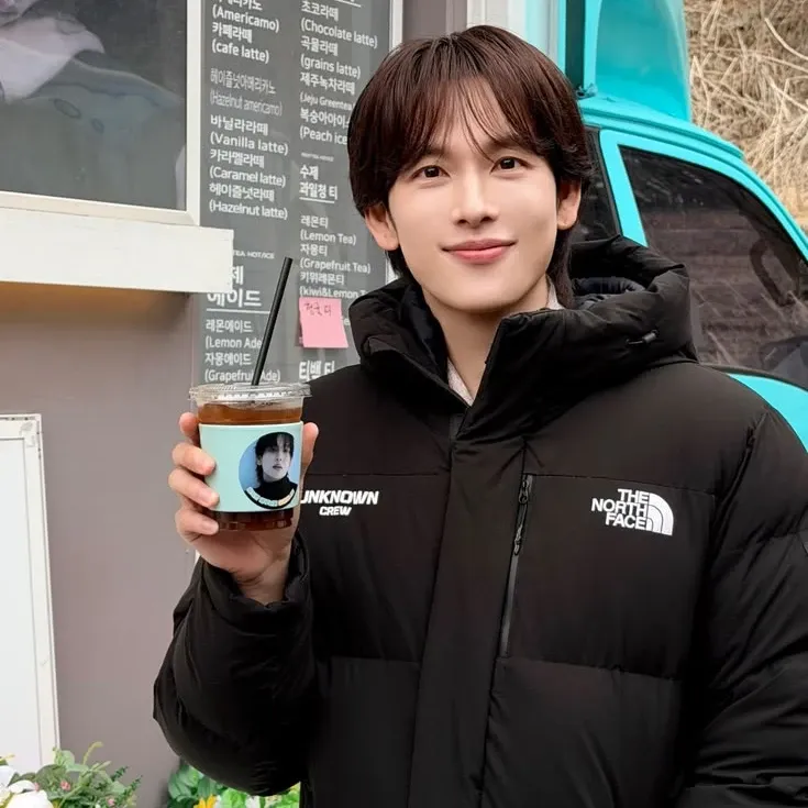 Latest photo of Yim Siwan