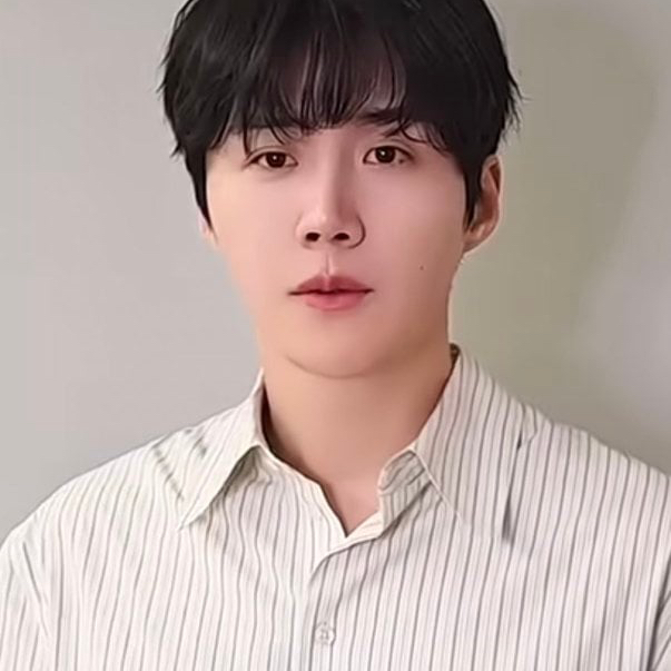 A moment captured by a fan of Kim Seonho