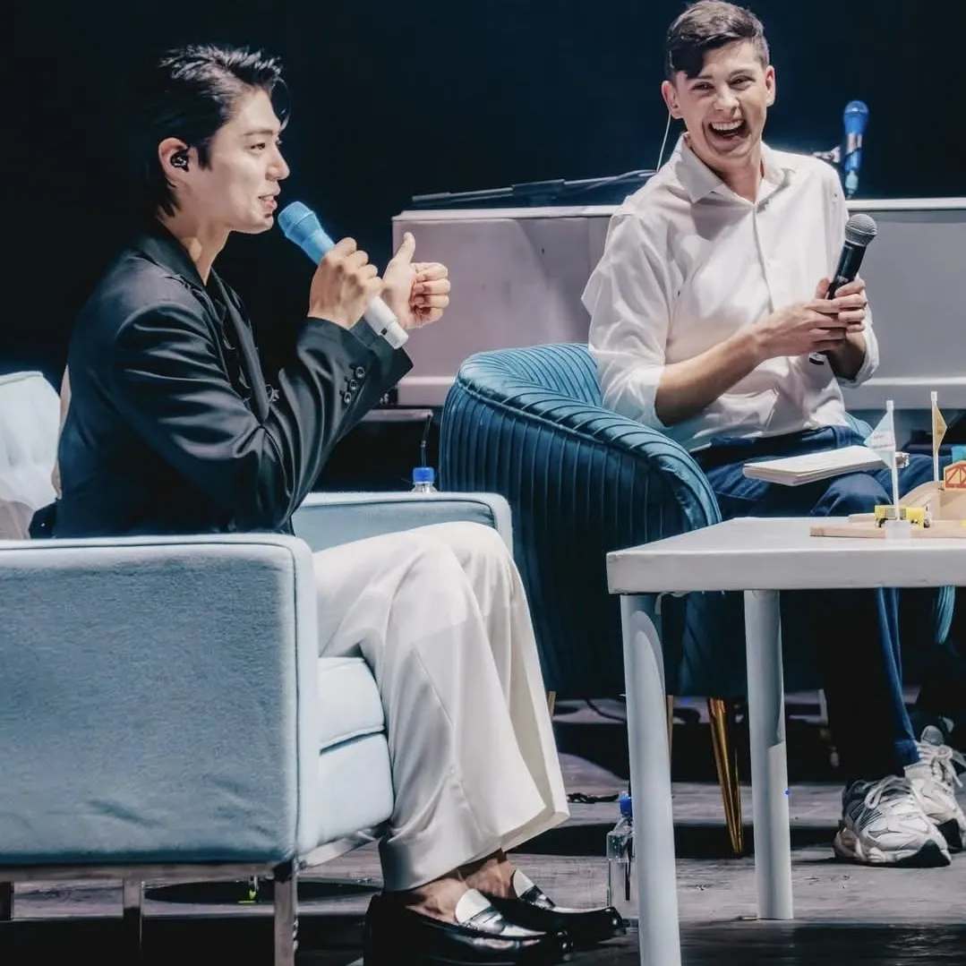 Latest photo of Park Bogum