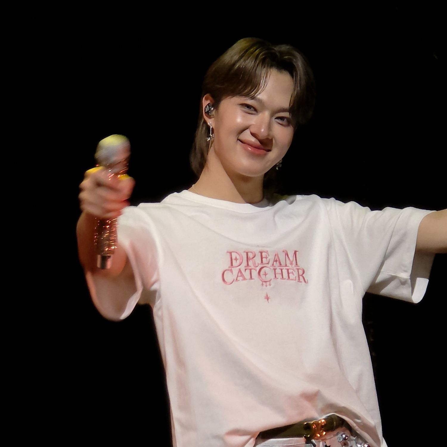 A moment captured by a fan of NuNew