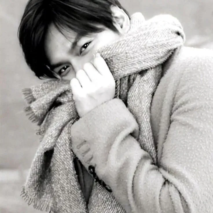 Behind-the-scenes cut of Lee Minho