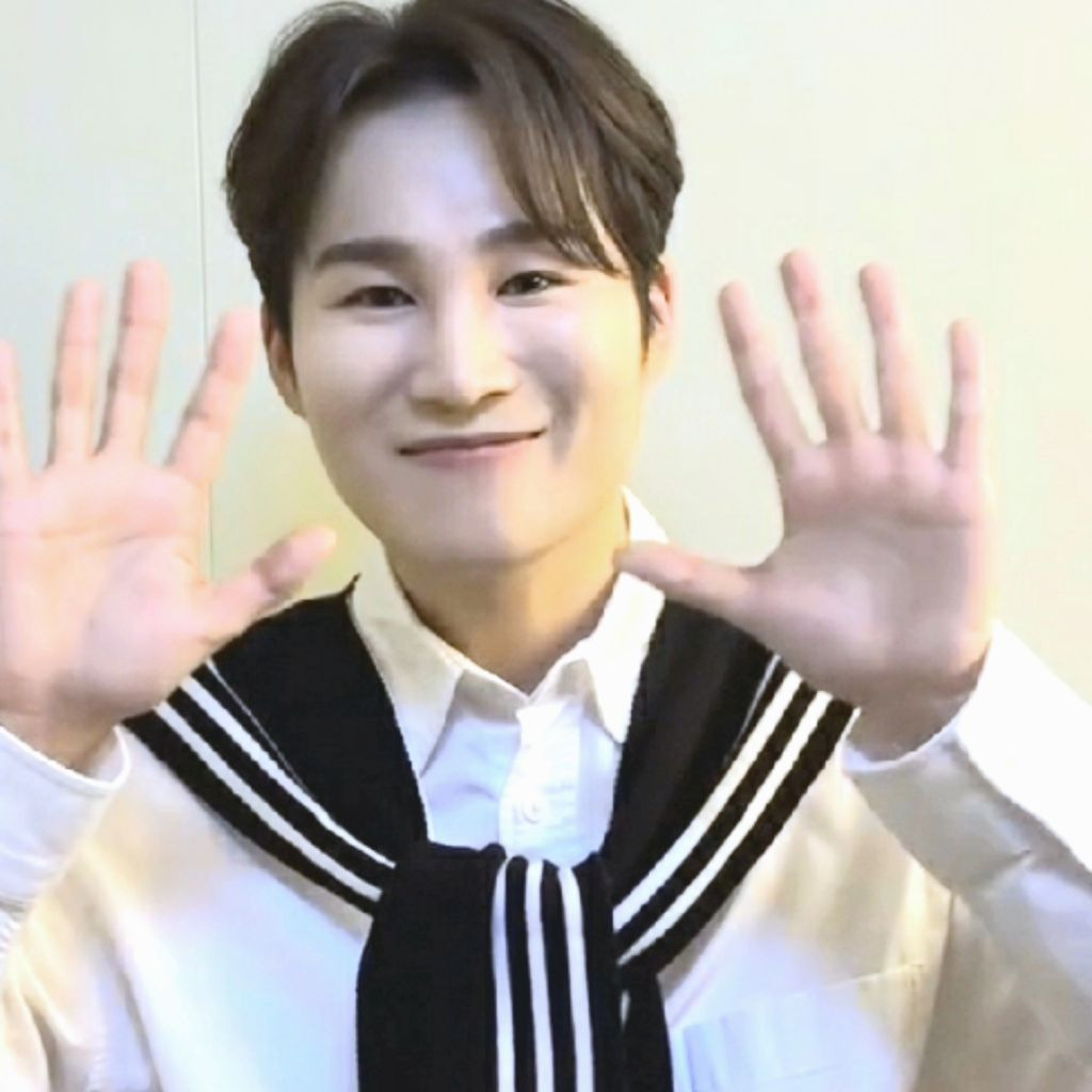 粉絲拍下的金熙栽瞬間