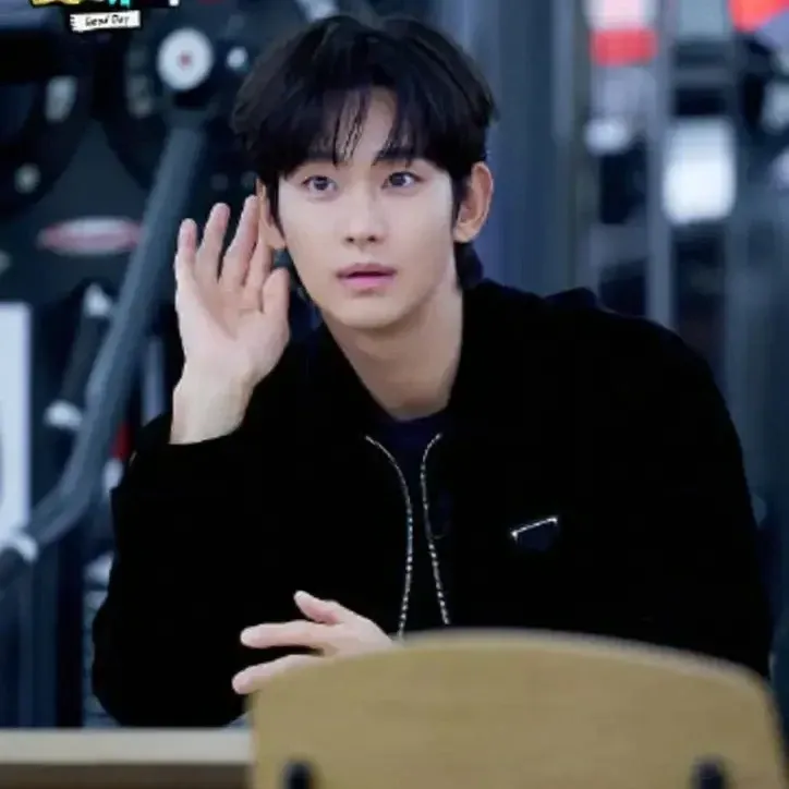 Behind-the-scenes cut of Kim Soohyun