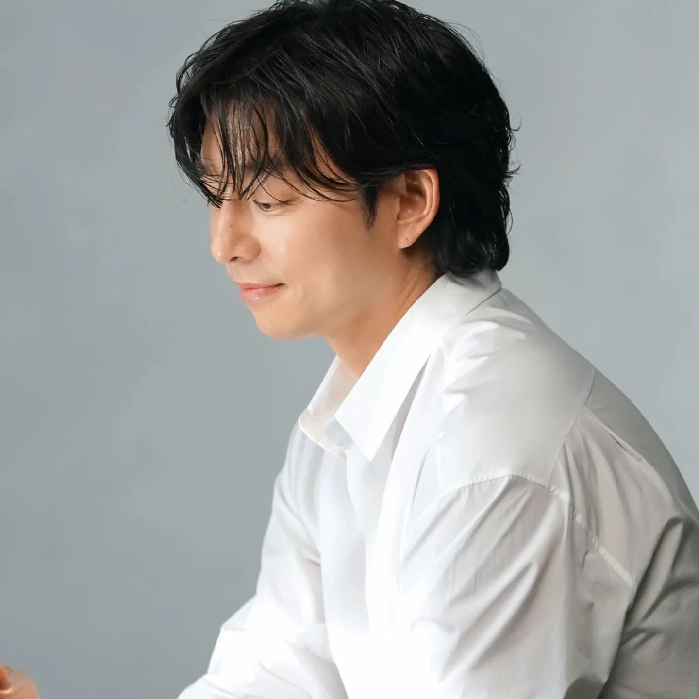 Behind-the-scenes cut of Gong Yoo