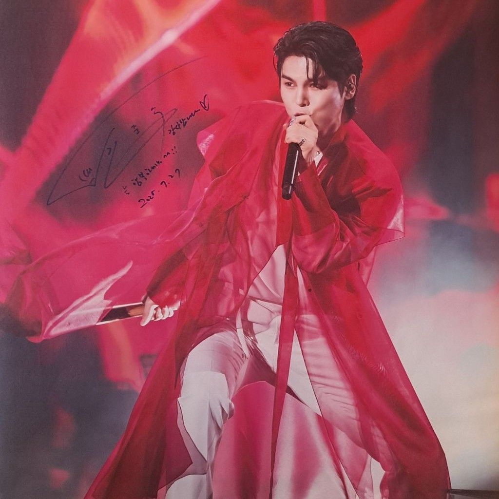 Behind-the-scenes cut of Kim Junsu (1991)