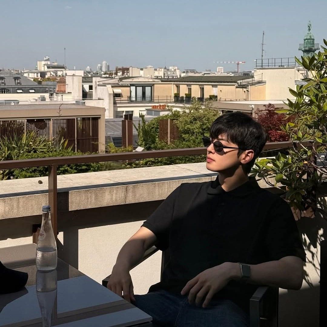 粉丝拍下的车银优瞬间