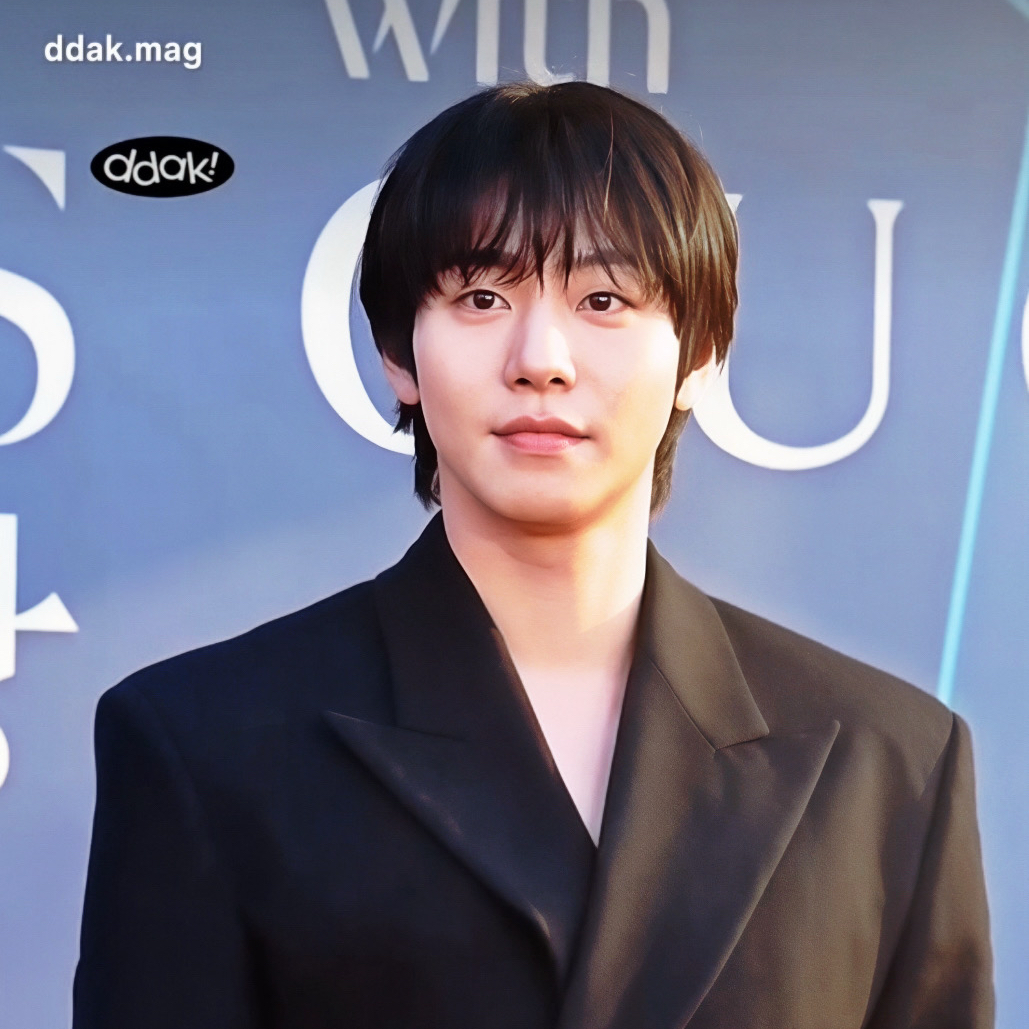 Behind-the-scenes cut of Ahn Hyoseop
