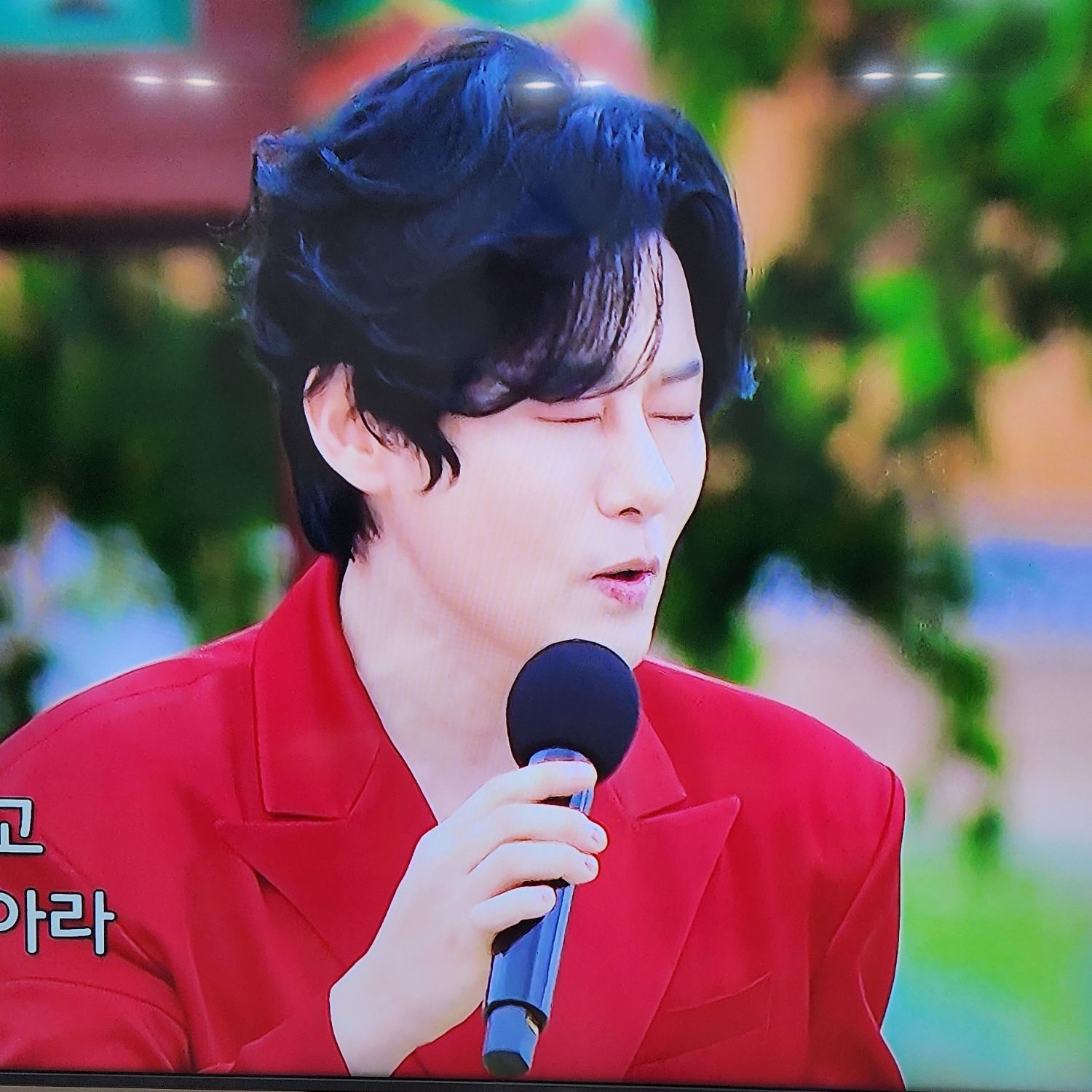 A moment captured by a fan of Kang Moonkyung