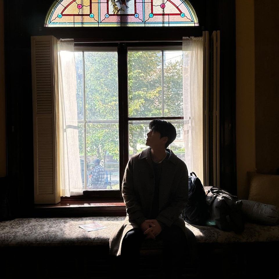 Momen yang diabadikan oleh penggemar Kim Seonho