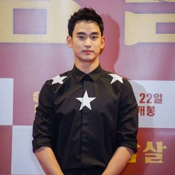 Behind-the-scenes cut of Kim Soohyun