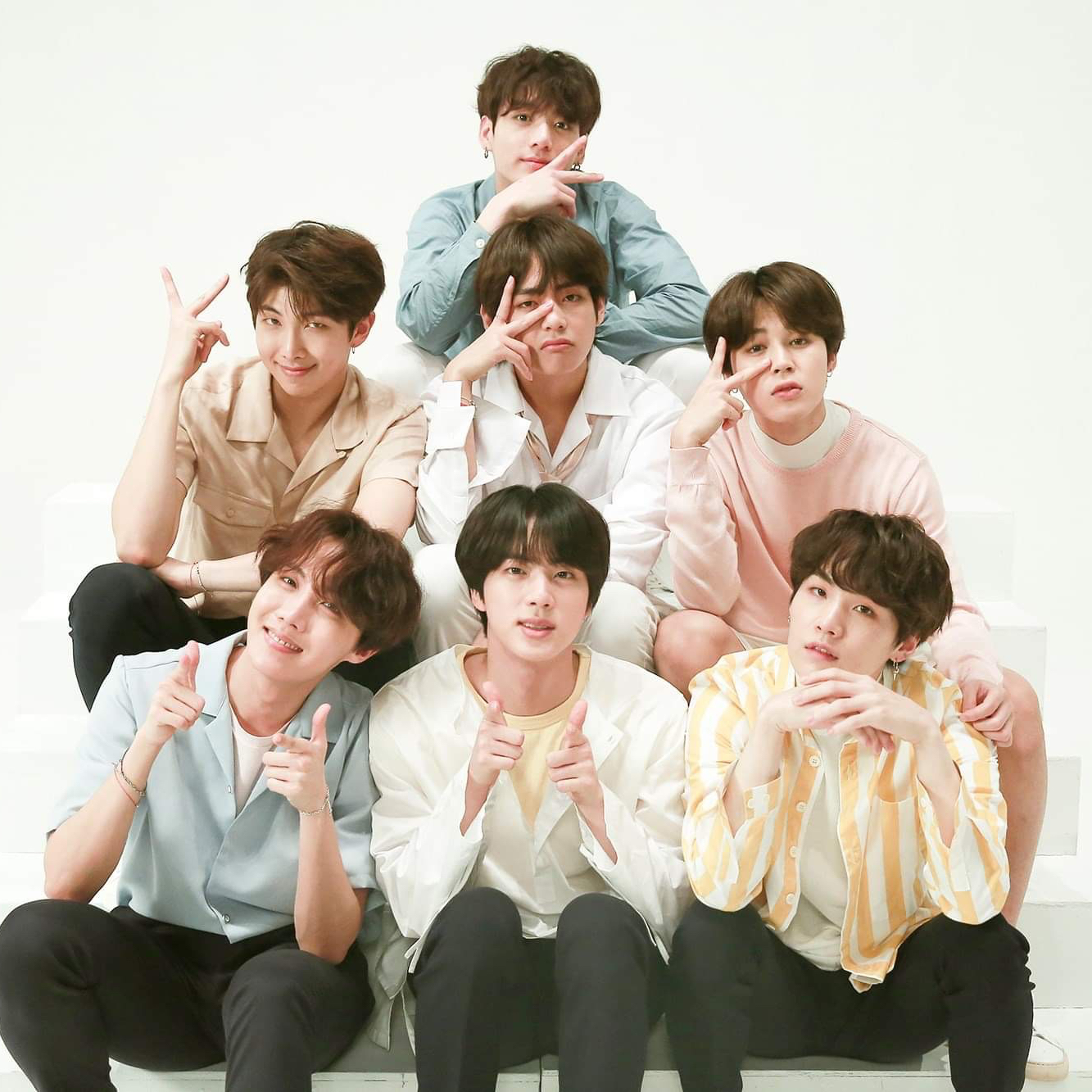Recent activity shot of Kim Taehyung (V)