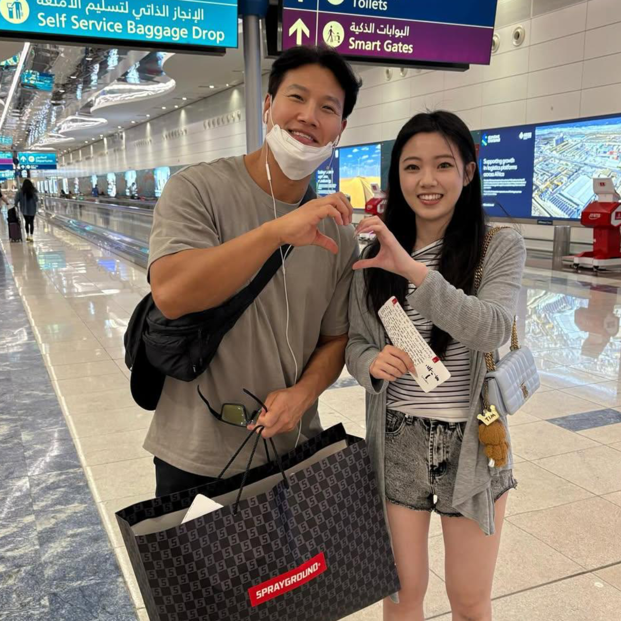 金钟国的最新照片