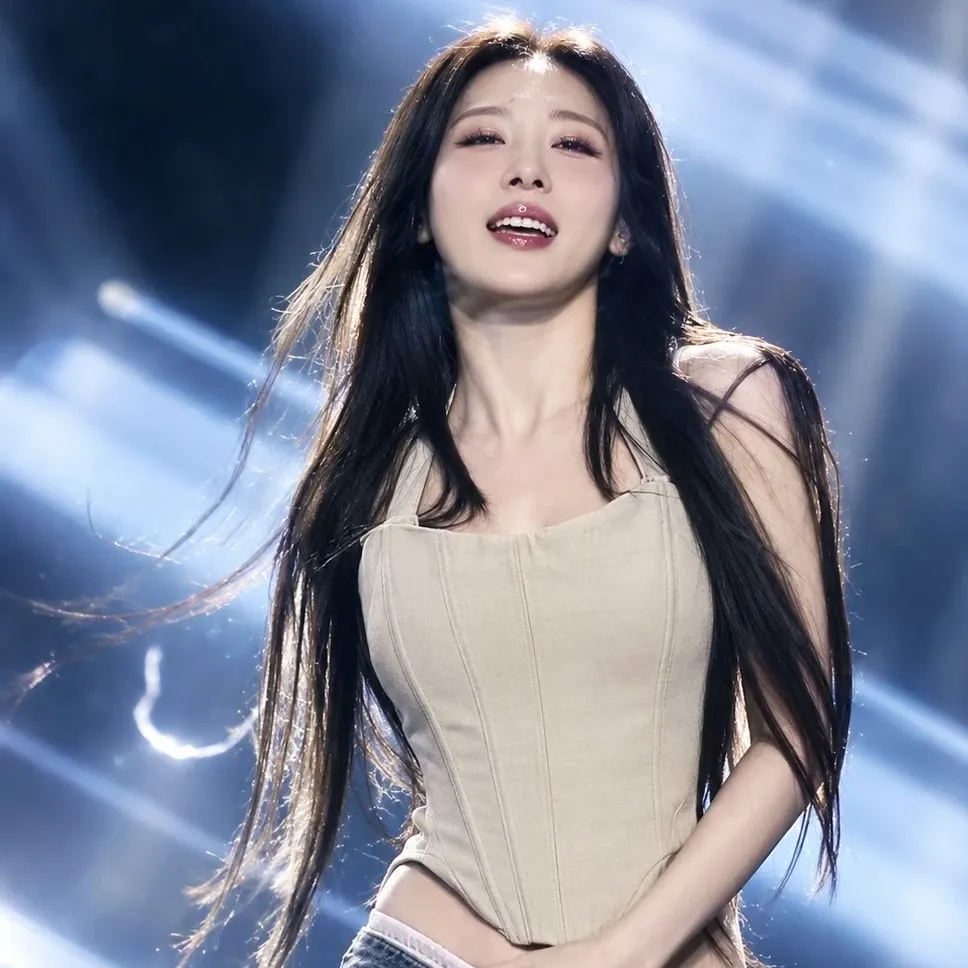 A moment captured by a fan of Ha Jiwon
