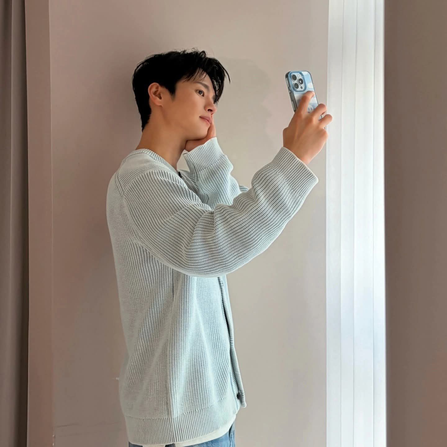 Cuplikan di balik layar dari Seo Inguk