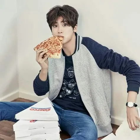 Latest photo of Park Hyungsik