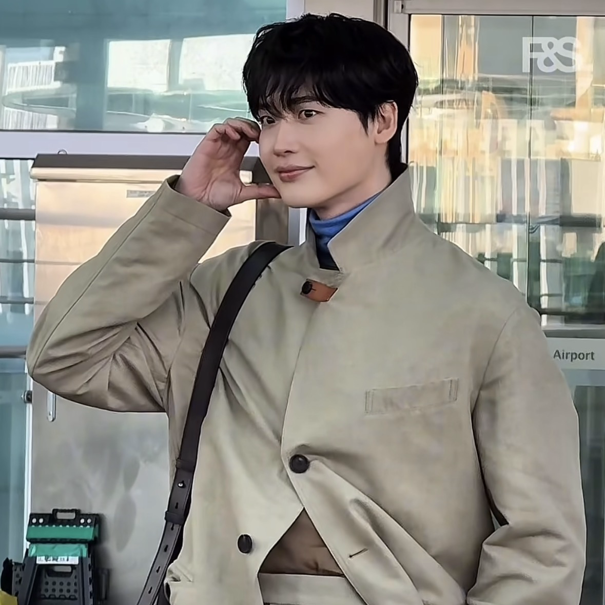 Latest photo of Lee Jongsuk