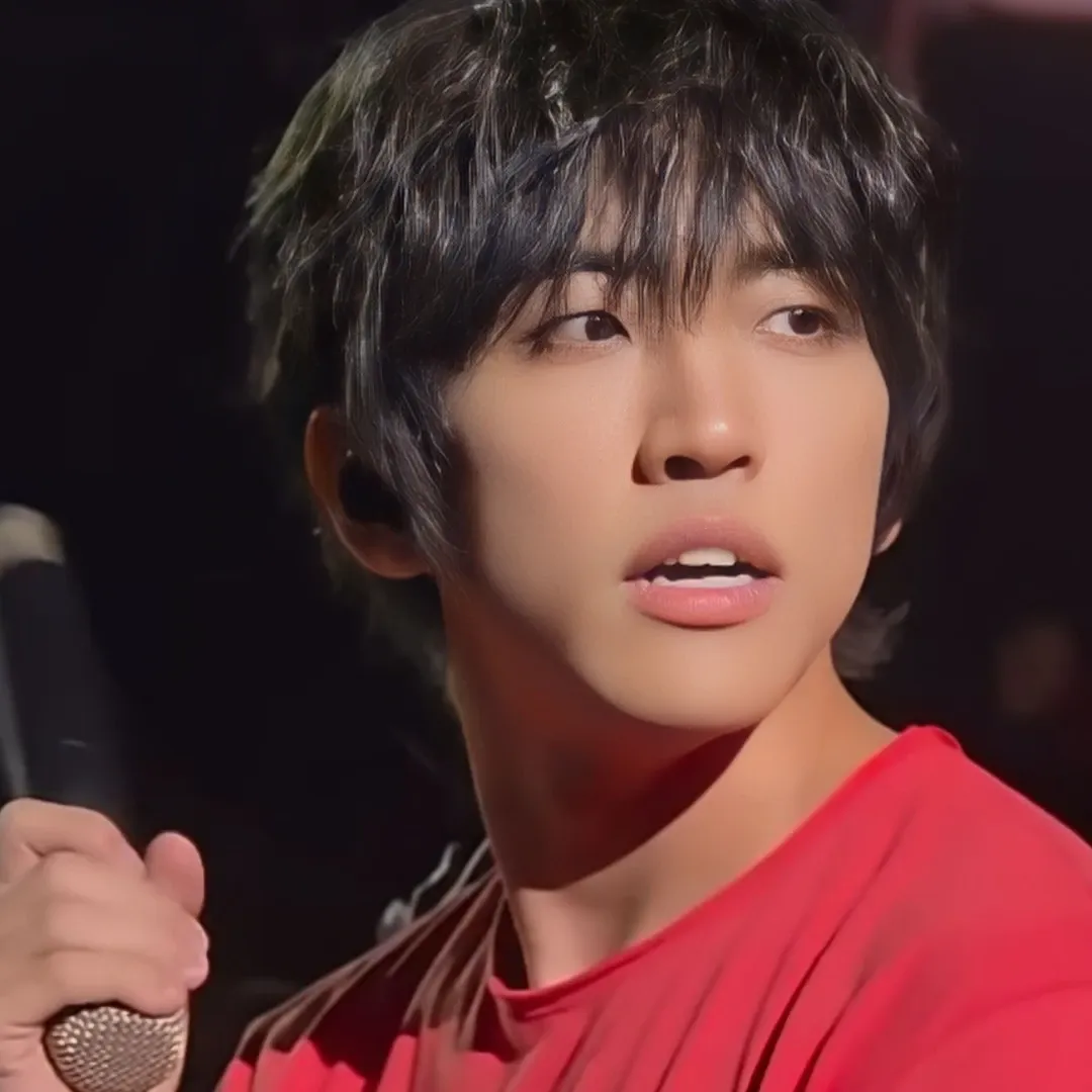 Behind-the-scenes cut of Lee Seungyoon